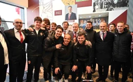 Bakan Bak, İnegöl’de spor tesisi açılışında konuştu: “Türkiye bir spor devrimi yaşıyor”