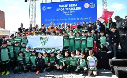 Bursa Büyükşehir Belediyesi tarafından Yıldırım’a kazandırılan Vakıf Bera Kent Parkı’nın spor kompleksi hizmete açıldı