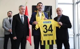 İBB Başkan adayı Kurum, İstanbulspor Kulübünü ziyaret etti Açıklaması