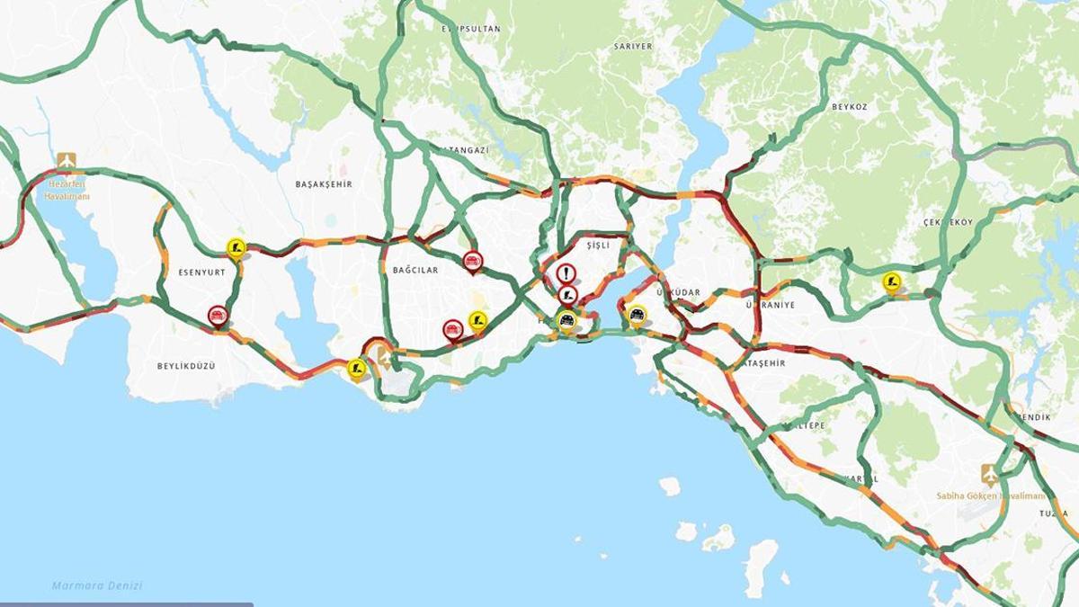 İstanbul trafiğinde yoğunluk yüzde 74 olarak ölçüldü