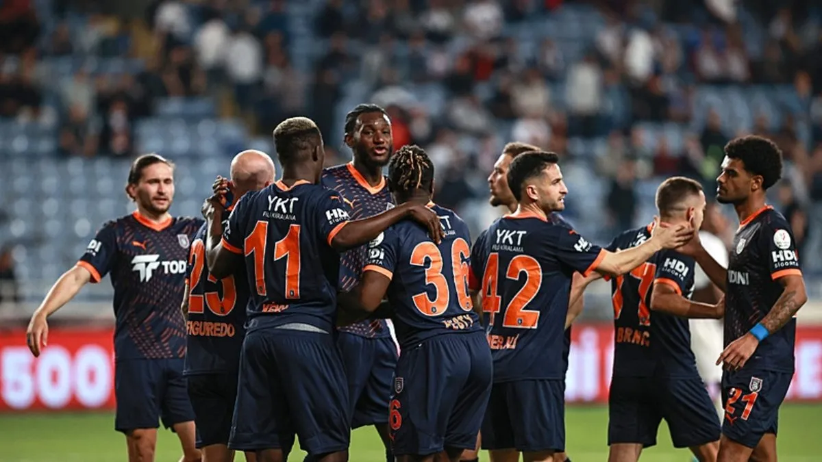 Başakşehir Hatayspor’u 4 golle devirdi